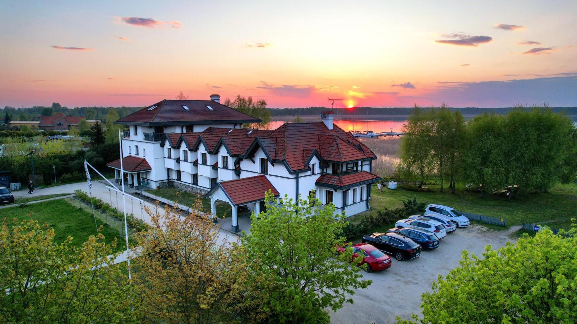 Hotel Joseph Conrad Spa & Wellness Pisz Eksteriør billede