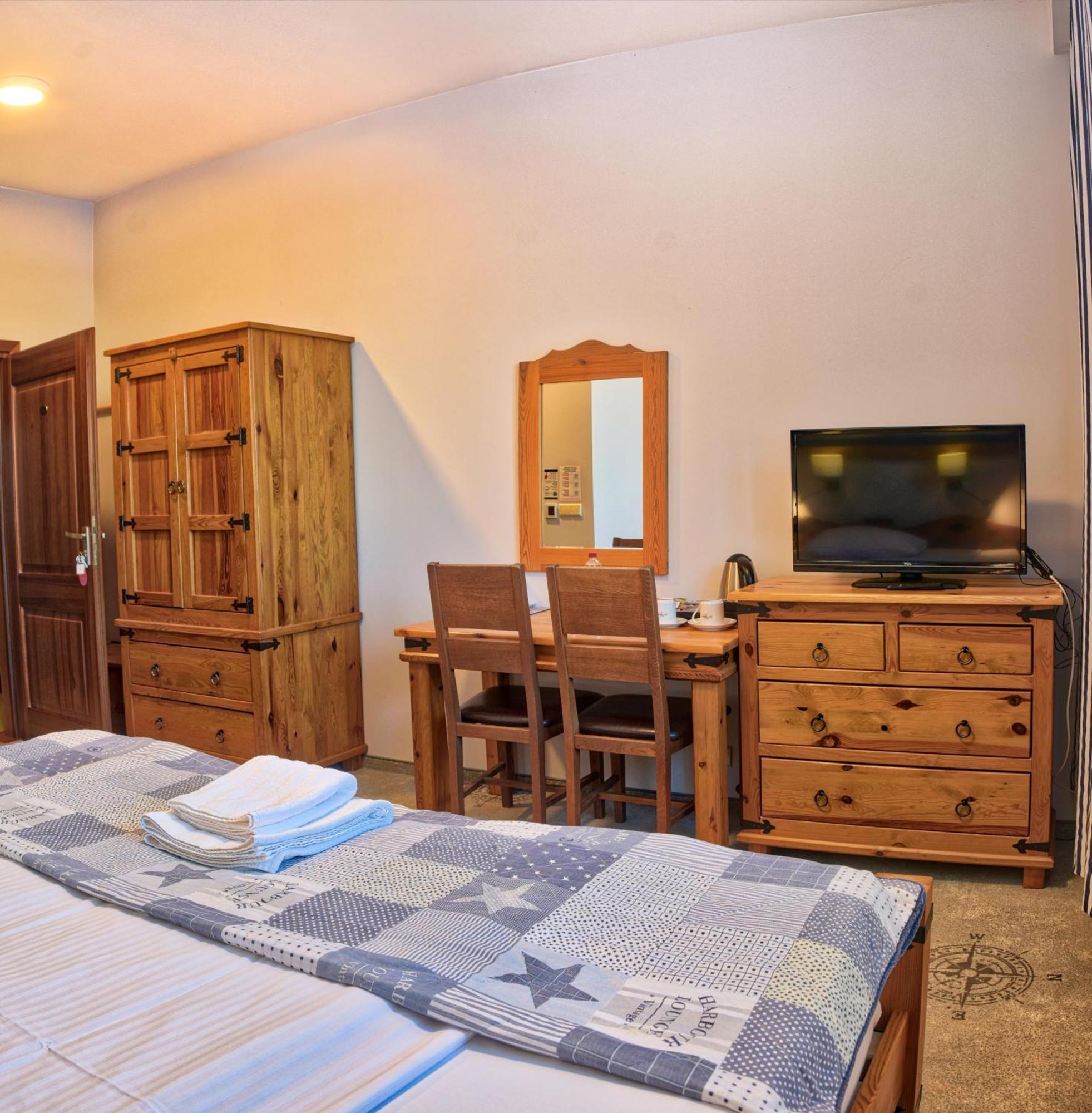Hotel Joseph Conrad Spa & Wellness Pisz Eksteriør billede
